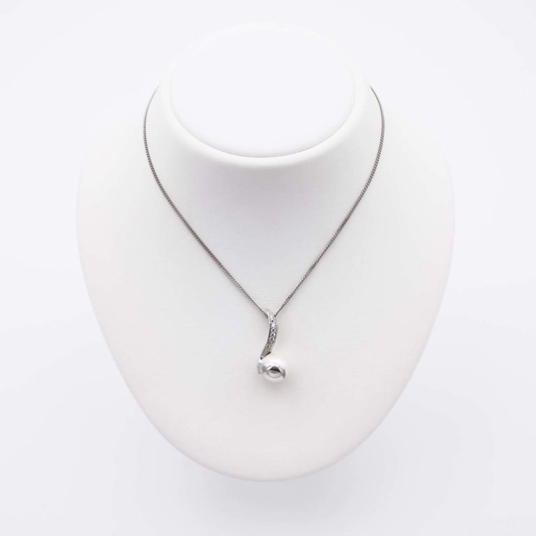 collier perles de majorque orquidea 61066 01
